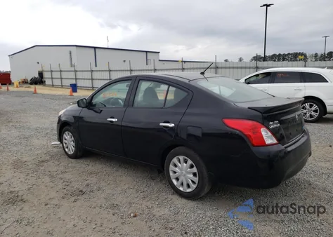2016 Nissan Versa S z USA, uszkodzony, nr VIN 3N1CN7AP8GL834441